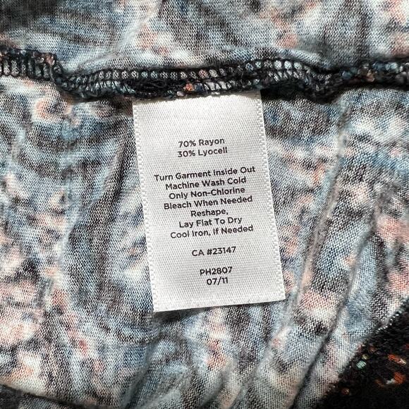 Talbots Women’s Medium Long Sleeve Paisley Patterned Pullover T Shirt Top - Picture 9 of 12